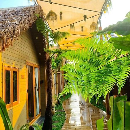 La Garden Homestay ลองซเวียน ภายนอก รูปภาพ