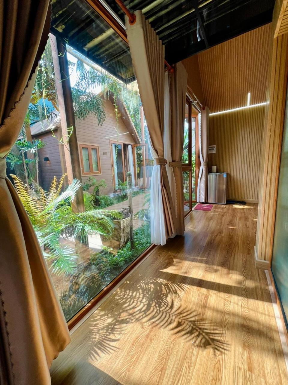 La Garden Homestay ลองซเวียน ภายนอก รูปภาพ