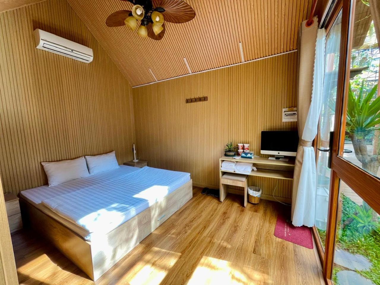 La Garden Homestay ลองซเวียน ภายนอก รูปภาพ
